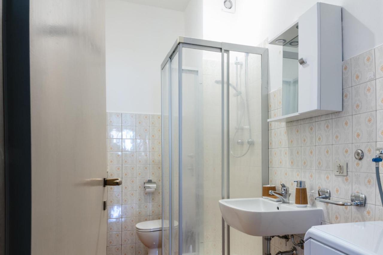 Dehomes - Luxury Grand Suite Милан Экстерьер фото