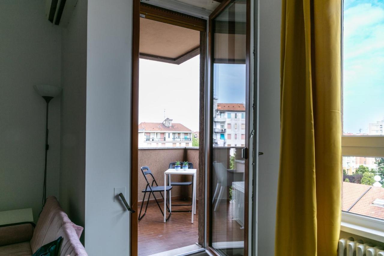 Dehomes - Luxury Grand Suite Милан Экстерьер фото